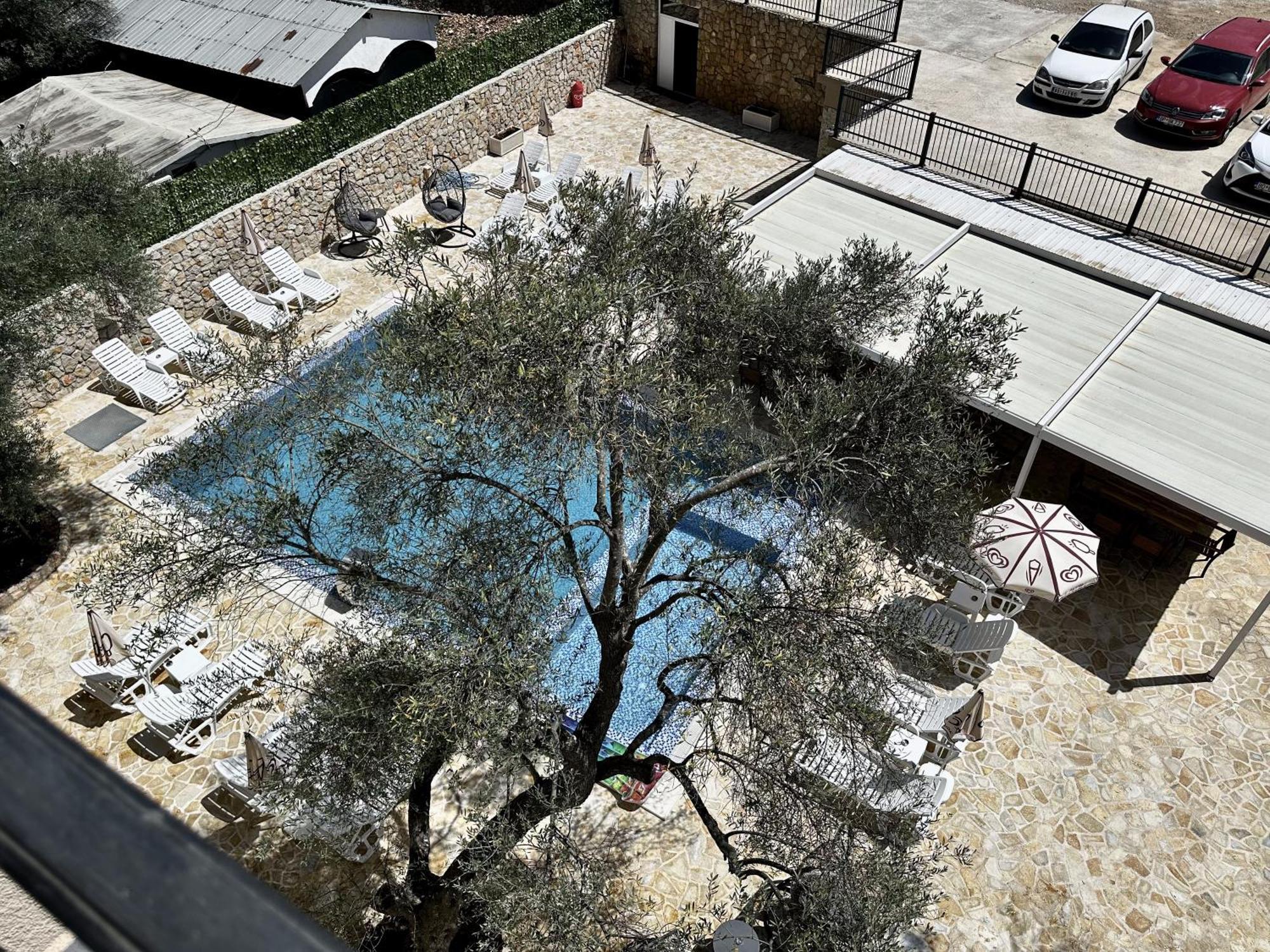 Akhdar Apartments Utjeha Exterior foto